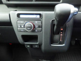納車の前にはエンジンオイル、オイルエレメント、エアクリーナー、クーラント、バッテリー、ワイパーゴムのチェックまたは交換を行います!