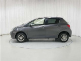 ヴィッツ 1.3 F 4WD 