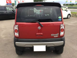 オイル交換は愛車のエンジンコンディションを保つために必要不可欠なメンテナンスとなってきます。長く愛車とすごすために3,000ー5,000km(車種により)での交換をおすすめします。