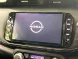 【メーカー純正9インチナビ】インテリアに溶け込むスタイリッシュな「専用設計」メーカーナビを装備♪視認性や操作性など基本性能にも優れ、より上質なカーライフをお楽しみいただけます。