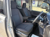 4WD/寒冷地仕様/ウェルキャブ/車椅子仕様車スロープタイプ2サードシート付/パワースライドドア/LEDヘッドランプ/純正CD・USBオーディオ/キーレスキー/Wエアコン/ワイパーデアイサー