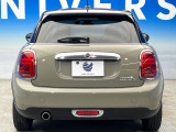 ●当店では第三者機関による車両品質鑑定を導入し、修復歴車を排除。鑑定書が発行されますので、ぱっと見ただけでは分からない箇所まで納得した上でご検討いただけます。※一部未実施の場合がございます。