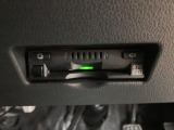 ETCを装備しています☆有料道路の料金所をノンストップで通過できてとても便利です☆高速道路のETC割引なども使えるのであるに越したことはない機能です!