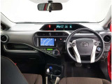 オシャレなインテリアで運転する気分も盛り上がりますよね^^