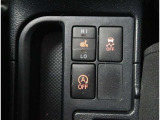 【シートヒーター】寒い日の運転など冷えやすい脚部を快適に温めてくれる。嬉しい機能♪