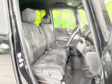 運転席シート廻りは使用感も少なく、良好な状態となっています。丁寧に使われていたことがよくわかりますね。