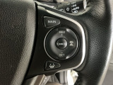 【アダプティブ・クルーズ・コントロール】予め設定した車速内でクルマが自動的に加減速。 前走車との適切な車間距離を維持しながら追従走行し、高速道路でのドライバーの疲労を軽減してくれる嬉しい機能付♪
