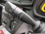 ダイハツディーラーでは「ダイハツ認定中古車」という基準を設け、車選びに詳しくないお客様でも「安心して選べる」をご提供しています。