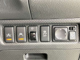 【横滑り防止機能】タイヤがぬかるみにはまってしまったときは抜け出しやすいように横滑り防止機能スイッチをOFFに!