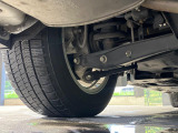 お車を安心してお乗りいただく為には、足回りの定期点検が欠かせません。サービスサポート(有償保証)では無料点検もご提供しており、安心のカーライフをお過ごしいただけるサポート体制が整っています。