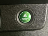 ★ECONスイッチ★ エコドライブを加速しよう!スイッチをONにすると、運転の仕方によるロスを抑え込み燃費をよくするようクルマが頑張ります(*^ー^*)燃費向上にチャレンジ♪
