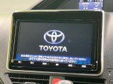 【純正9インチナビ】人気の純正ナビを装備。オーディオ機能も充実しており、Bluetooth接続すればお持ちのスマホやMP3プレイヤーの音楽を再生可能!毎日の運転がさらに楽しくなります!!