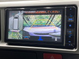 【パノラミックビューモニター】専用のカメラにより、上から見下ろしたような視点で360度クルマの周囲を確認することができます☆死角部分も確認しやすく、狭い場所での切り返しや駐車もスムーズに行えます。