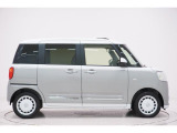 県内13店舗にて常時500台以上ダイハツ車を展示中です。見て、触って、納得のいく一台をぜひ見つけてください。