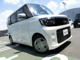 スチールホイール装着車です♪