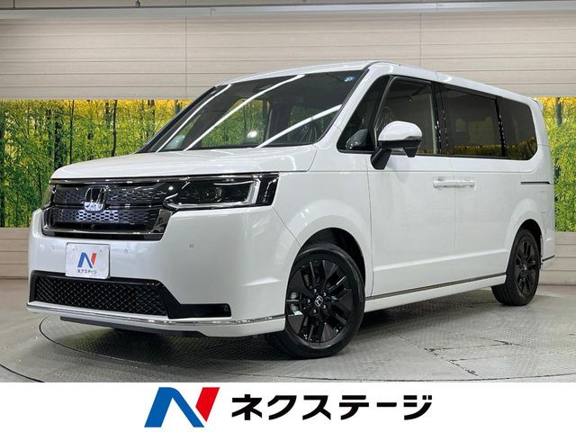 ステップワゴン 2.0 e:HEV スパーダ 30周年特別仕様車