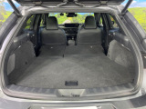 後席を格納すると、これだけの広さが!シーンに合わせたシートアレンジで、大きな荷物も積むことが出来ます♪
