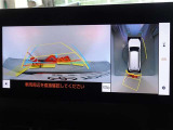 バックガイドモニターを装備しています、車庫入れもラクラクです。パノラミックビューモニターを搭載しています、上からの画像も表示されます。