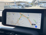 【12.3インチワイドナビ】高級感とインパクトのある大型ワイドナビを装備。各種オーディオ操作はもちろん、横長ワイド画面でのマップ2分割表示など、利便性も高いナビです♪
