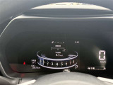 主な装備は、スマートアシスト、カーナビ、バックモニター、シートヒーター、ETC、エンジンスターター、ワンオーナー車寒冷地仕様となっております。