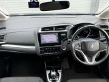 フィット 1.5 ハイブリッド F 4WD 