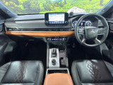 アウトランダー PHEV 2.4 P 4WD 