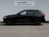 ◆サイド/流麗なプロポーションはVOLVO車の真骨頂。「美しいものと共にありたい」というオーナーの願いを満たします