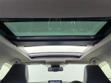 RAV4 2.5 ハイブリッド アドベンチャー E-Four 4WD 4WD サンルーフ