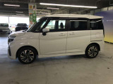 エンジンルーム、室内、クリーニング済みです。厳選したお車を屋内展示場にて展示中☆車両品質には自信がございます!ぜひ一度ご来店ください!!