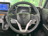 【純正革巻きステアリング】上質な革を使用することで、手にしっかり馴染みとても運転しやすいハンドルです♪
