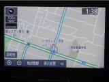 日々の移動をスマートにするナビゲーション。複雑な市街地でも迷いにくく、通勤・買い物にも便利です。毎日使うからこそ、嬉しい装備です。