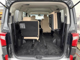 【ラゲッジスペース】展示車両のシートアレンジなど実際にお使いになるシチュエーションを想像しながらご覧いただけます♪