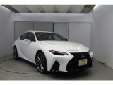 レクサスは、先進性とエレガンスが融合し、すぐれた操縦安定性と上質な乗り心地が魅力です。是非ご体感ください!