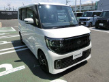 今話題のLEDランプが付いているので明るいですよ♪視界良好で安全確保!フォグライトも付いているのでより一層視界良好に!山道だって楽勝です★