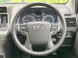 【ステアリングスイッチ】運転中、前方から目線をそらすことなく、オーディオ等の操作が可能な便利機能!安心&快適なドライブを演出してくれます♪