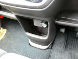 ☆全車点検整備付☆提携工場にて全車点検整備してからご納車させて頂きます。もちろんオイル交換をした上で、点検記録簿をお付けしご納品させて頂きますので安心です。CarShop  OK!