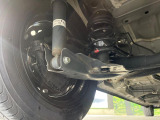 お車を安心してお乗りいただく為には、足回りの定期点検が欠かせません。サービスサポート(有償保証)では無料点検もご提供しており、安心のカーライフをお過ごしいただけるサポート体制が整っています。