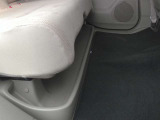 傘入れもあり、急な雨でも問題なし
