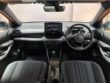 運転席周辺の様子です☆ オーディオ周りやメーター類の位置など、ご確認下さいね♪