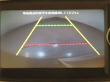 バックモニター付きで駐車もらくらくです。