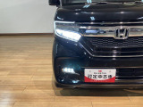 LEDヘッドライトを装備!明るく照らして、暗い道の運転も安心です♪