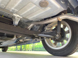お車を安心してお乗りいただく為には、足回りの定期点検が欠かせません。サービスサポート(有償保証)では無料点検もご提供しており、安心のカーライフをお過ごしいただけるサポート体制が整っています。