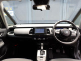 インパネ画像になります。車内は専門業者にて室内クリーニング施工済みなので、大変清潔です。