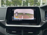リアビューカメラを装備、狭い駐車場も安心です。