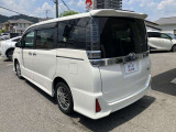 入庫時に走行チェックを行っており、納車前にはディーラーにて点検整備を実施した上で納車させていただきますのでご安心ください。