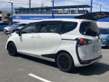 大きすぎず、小さすぎず、運転もしやすくシートアレンジも多彩で、どの世代の方にも気に入っていただけるお車です♪