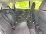 運転席側後部座席