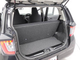 納車の前にはエンジンオイル、オイルエレメント、エアクリーナー、クーラント、バッテリー、ワイパーゴムのチェックまたは交換を行います!
