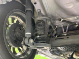 お車を安心してお乗りいただく為には、足回りの定期点検が欠かせません。サービスサポート(有償保証)では無料点検もご提供しており、安心のカーライフをお過ごしいただけるサポート体制が整っています。
