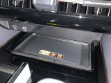 置くだけ充電付き!!